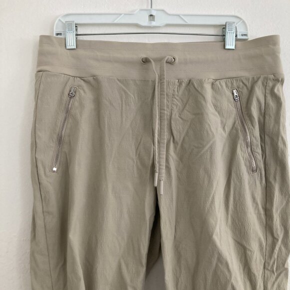 Athleta Trekkie North Jogger Pants Tan Travel Errands Workout Walking Size 12 - Picture 3 of 10